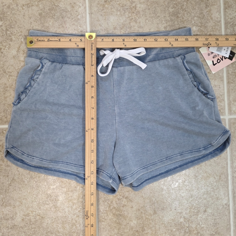NWT Blue Ruffle Lounge Set Sweatshirt & Shorts Medium - Picture 11 of 12